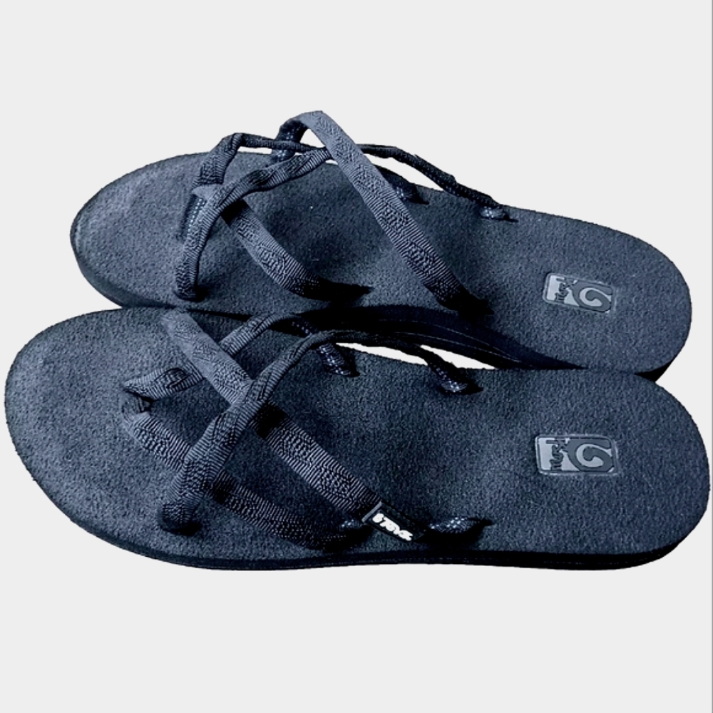 Teva Sandals Olowahu Thong Straps Flats 6840 Black slip ons women's size 10